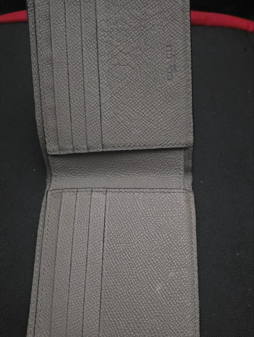 Men's Leather Bifold Wallet in Brown